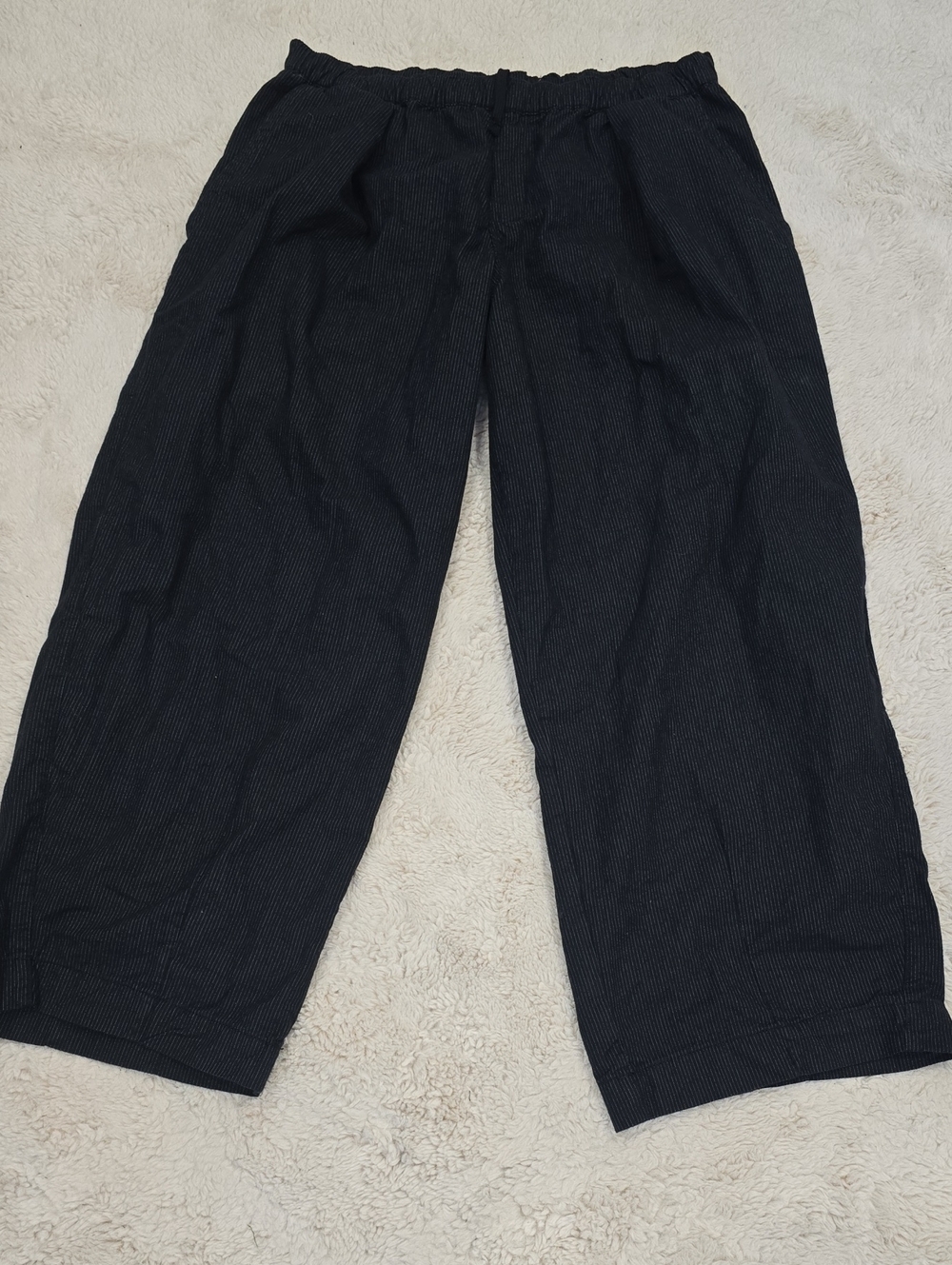 BDG Women's Black Wide-Leg Elastic-Waist Jogger Pants (Size Unknown)